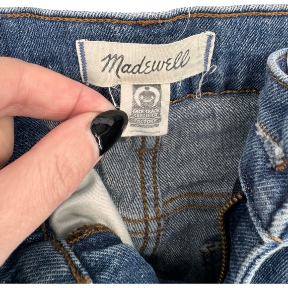 Madewell Classic Straight Jeans (25) - Picture 3 of 12